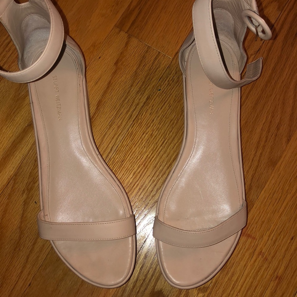 STUART WEITZMAN NUDE SANDALS
